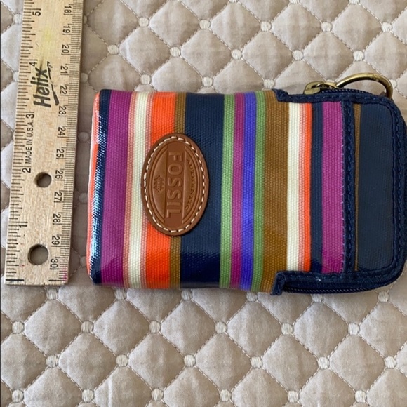 Fossil Multi-Color Striped ‘Keyper Wristlet’ - Picture 4 of 6